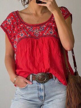 American Eagle Coral Embroidered Blouse